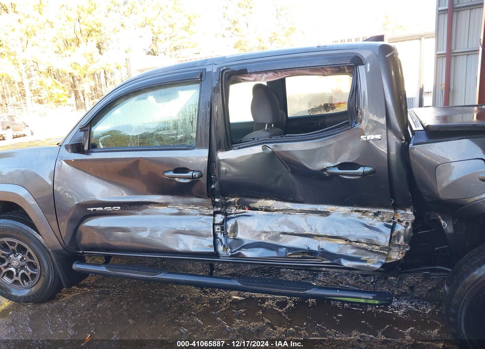 2018 TOYOTA TACOMA SR5 V6 VIN: 3TMCZ5AN7JM150387