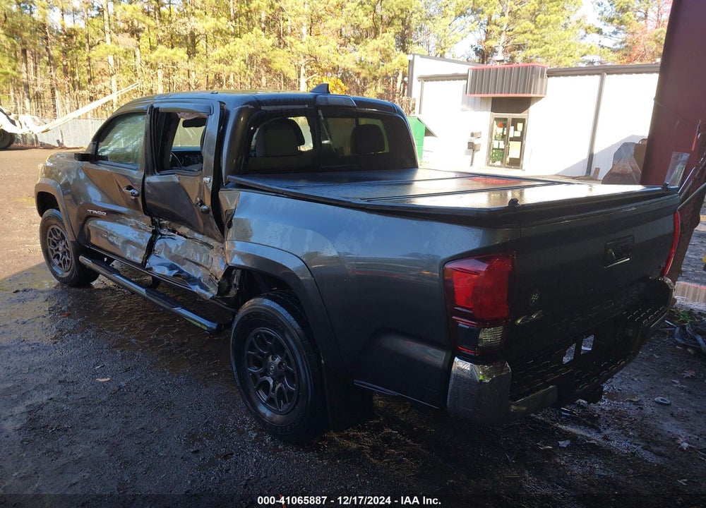 2018 TOYOTA TACOMA SR5 V6 VIN: 3TMCZ5AN7JM150387