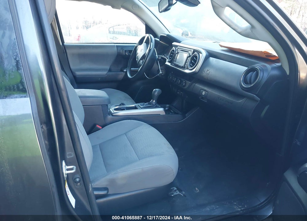 2018 TOYOTA TACOMA SR5 V6 VIN: 3TMCZ5AN7JM150387