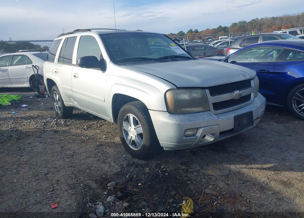 2007 CHEVROLET TRAILBLAZER LT VIN: 1GNDS13S672154233