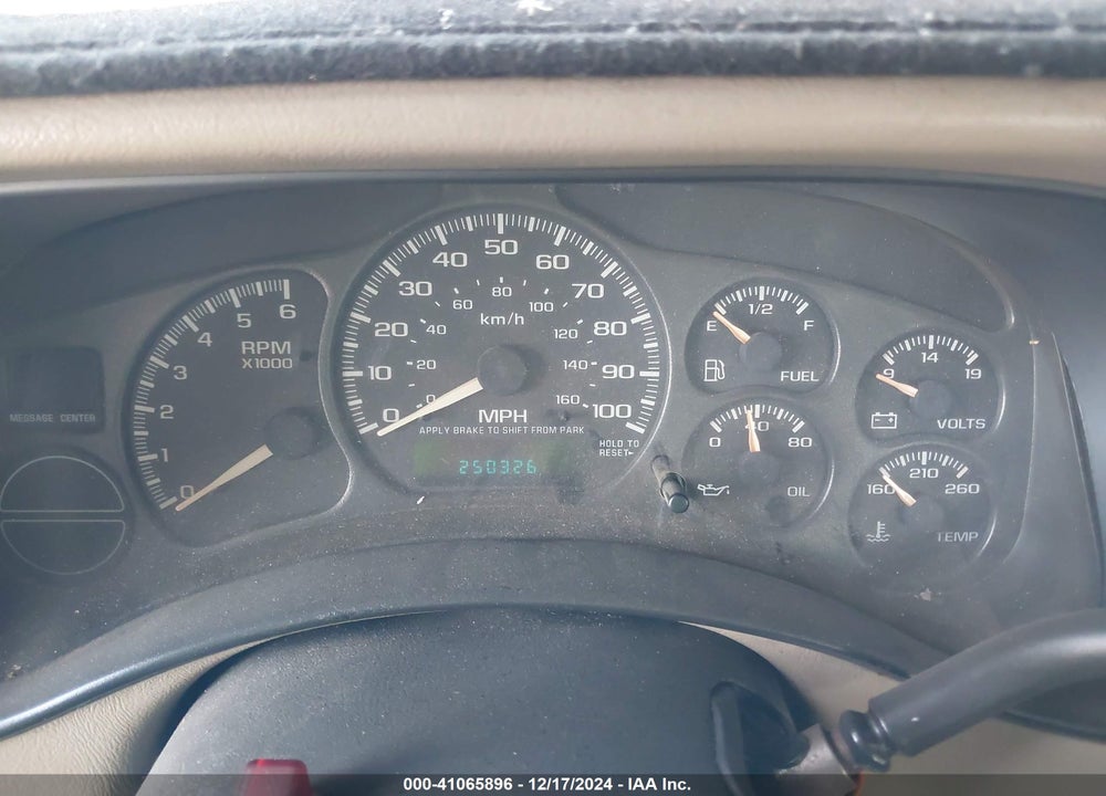2001 CHEVROLET SILVERADO 1500 LS VIN: 1GCEC14W51Z309090