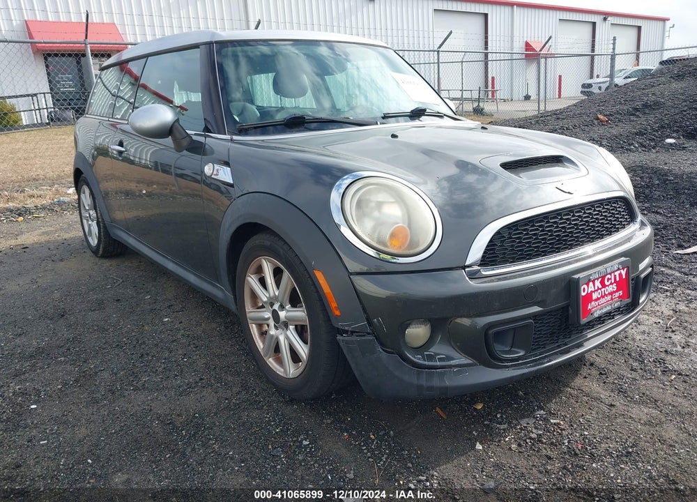 2011 MINI COOPER S CLUBMAN VIN: WMWZG3C58BTY36004