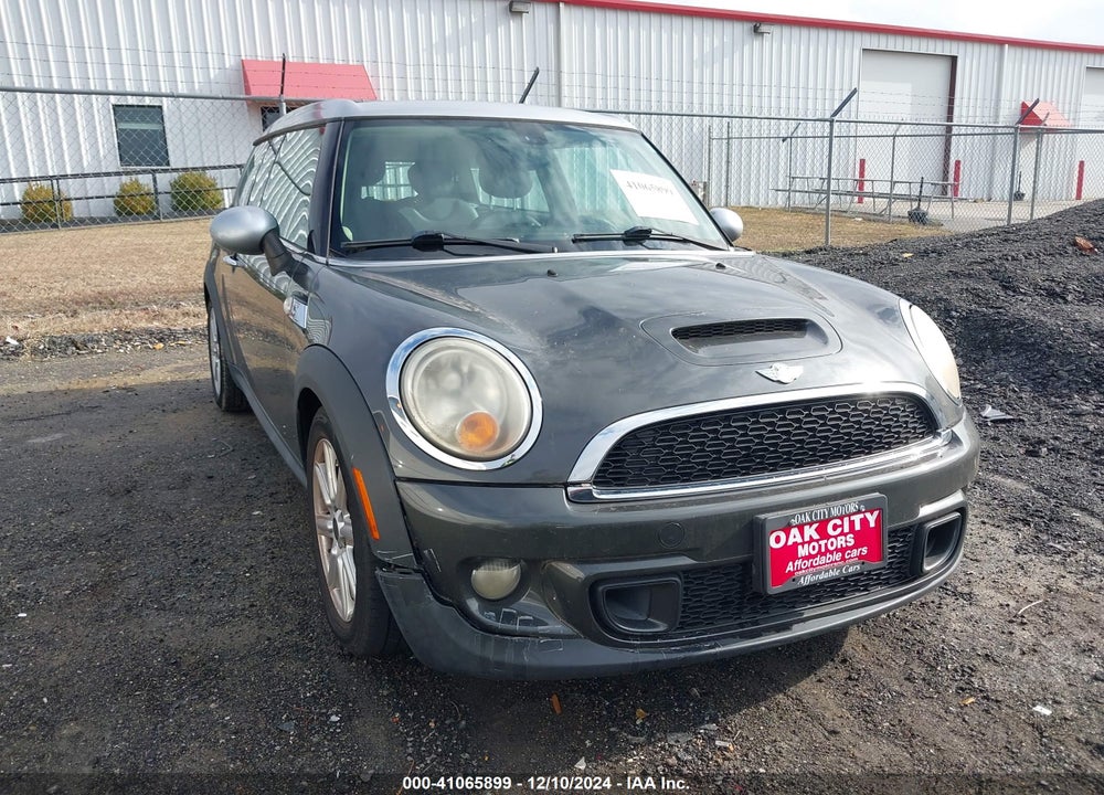 2011 MINI COOPER S CLUBMAN VIN: WMWZG3C58BTY36004