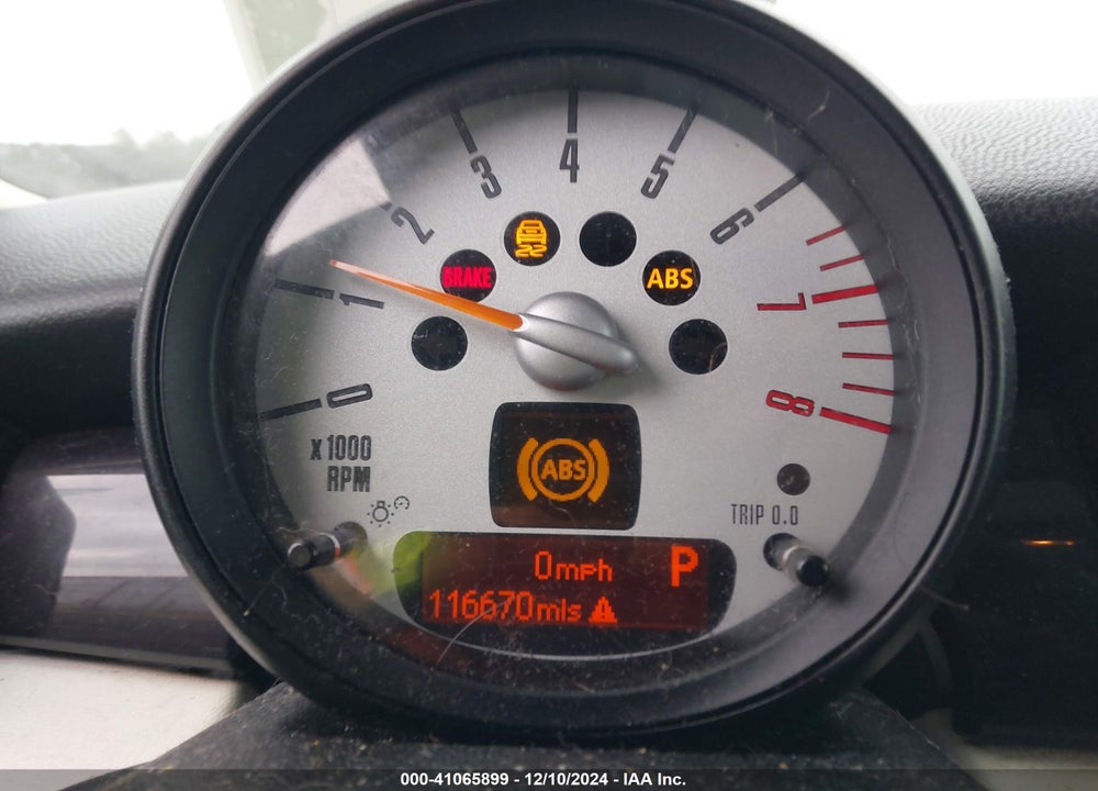 2011 MINI COOPER S CLUBMAN VIN: WMWZG3C58BTY36004