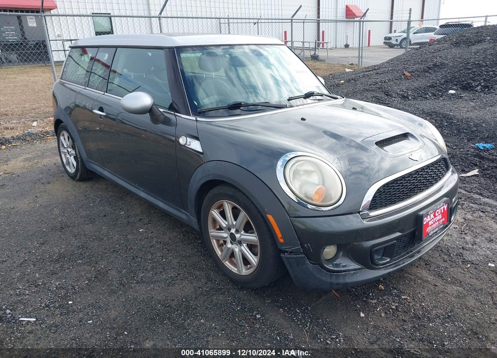 2011 MINI COOPER S CLUBMAN VIN: WMWZG3C58BTY36004