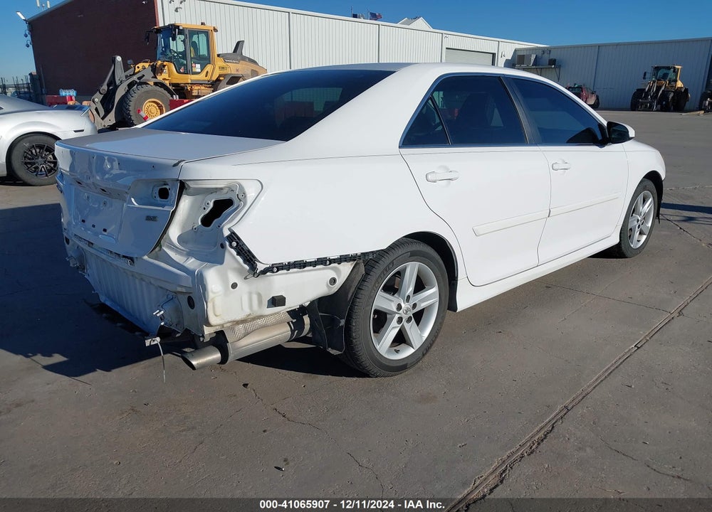 2013 TOYOTA CAMRY SE VIN: 4T1BF1FK1DU264103