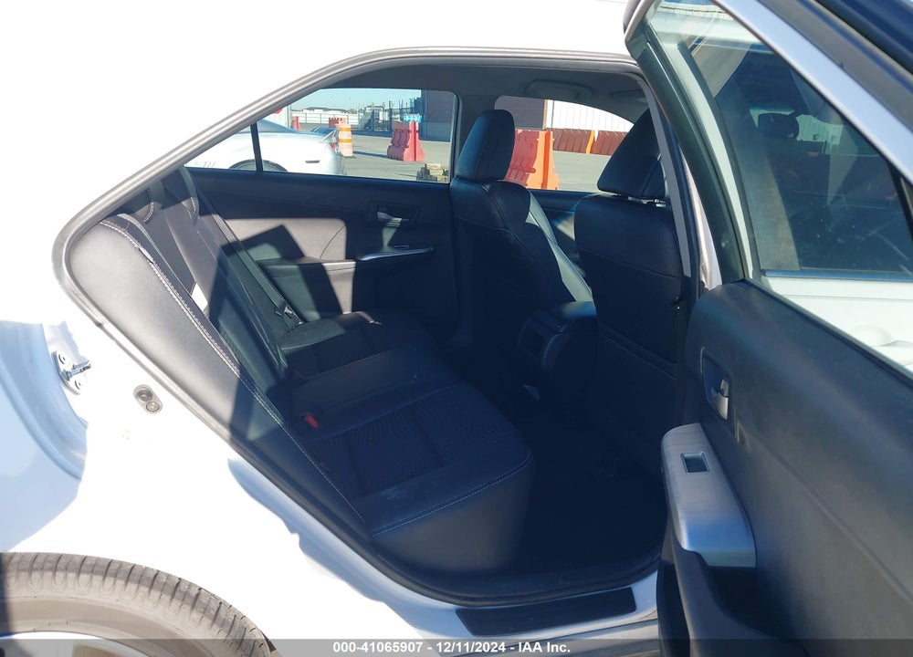 2013 TOYOTA CAMRY SE VIN: 4T1BF1FK1DU264103