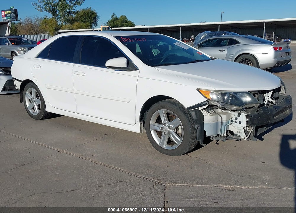 2013 TOYOTA CAMRY SE VIN: 4T1BF1FK1DU264103