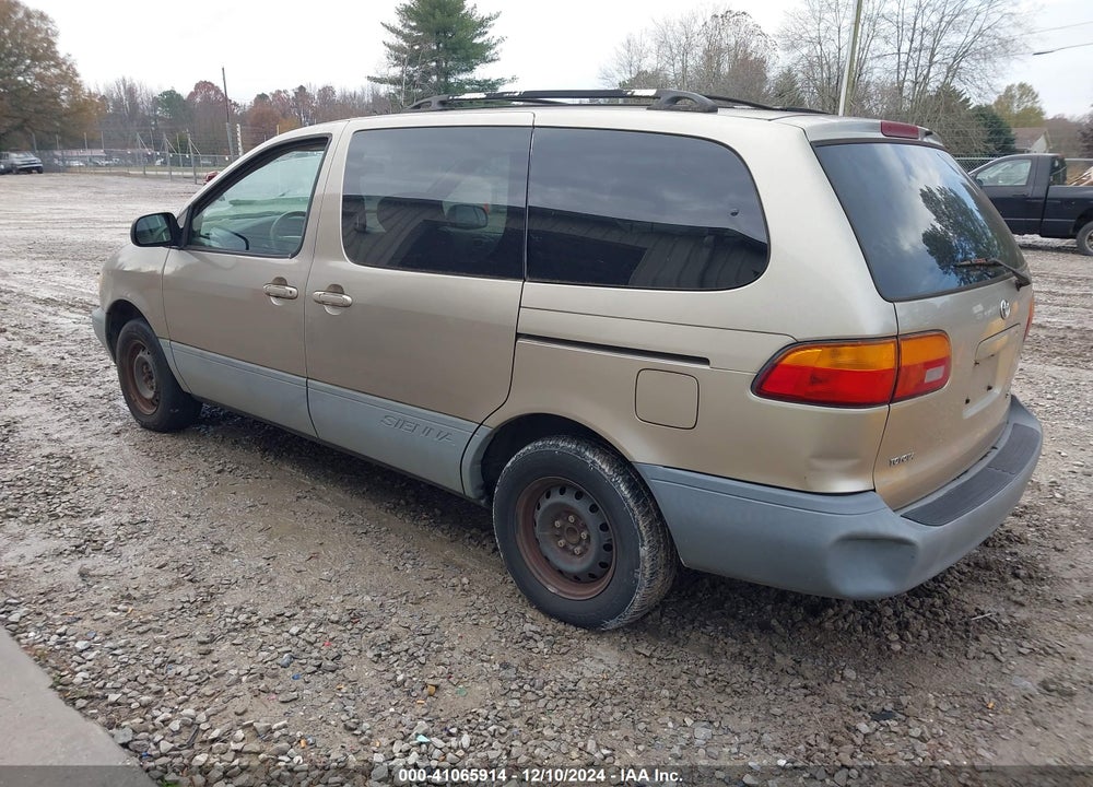 2000 TOYOTA SIENNA CE VIN: 4T3ZF19C4YU298570