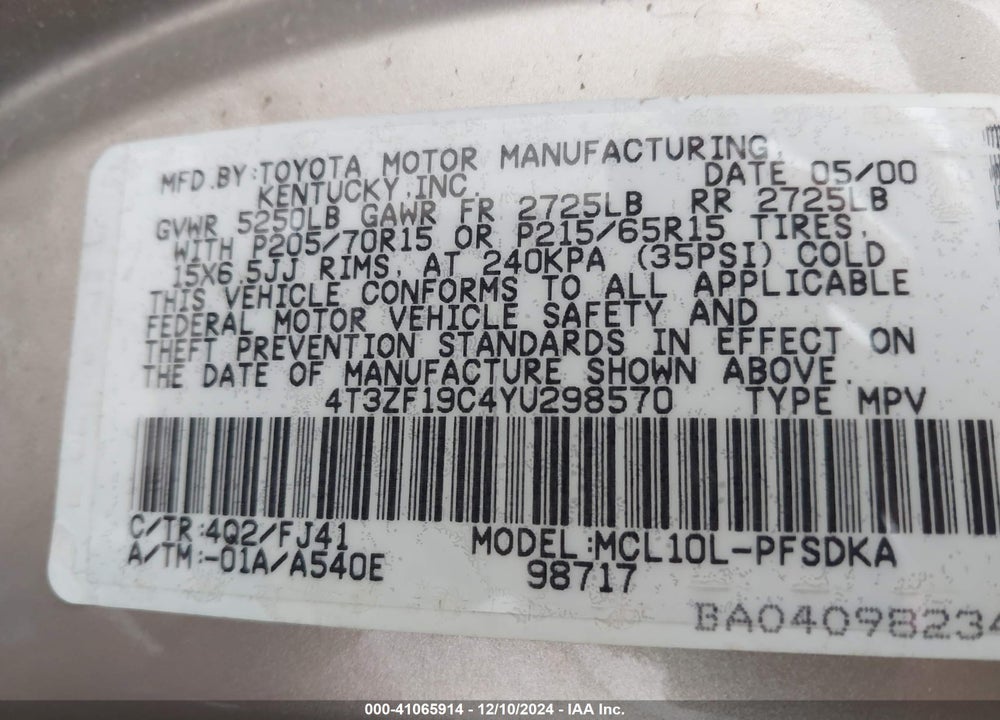 2000 TOYOTA SIENNA CE VIN: 4T3ZF19C4YU298570