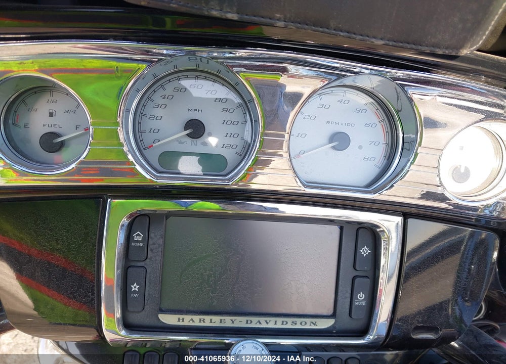 2014 HARLEY-DAVIDSON FLHXS STREET GLIDE SPECIAL VIN: 1HD1KRM34EB652816