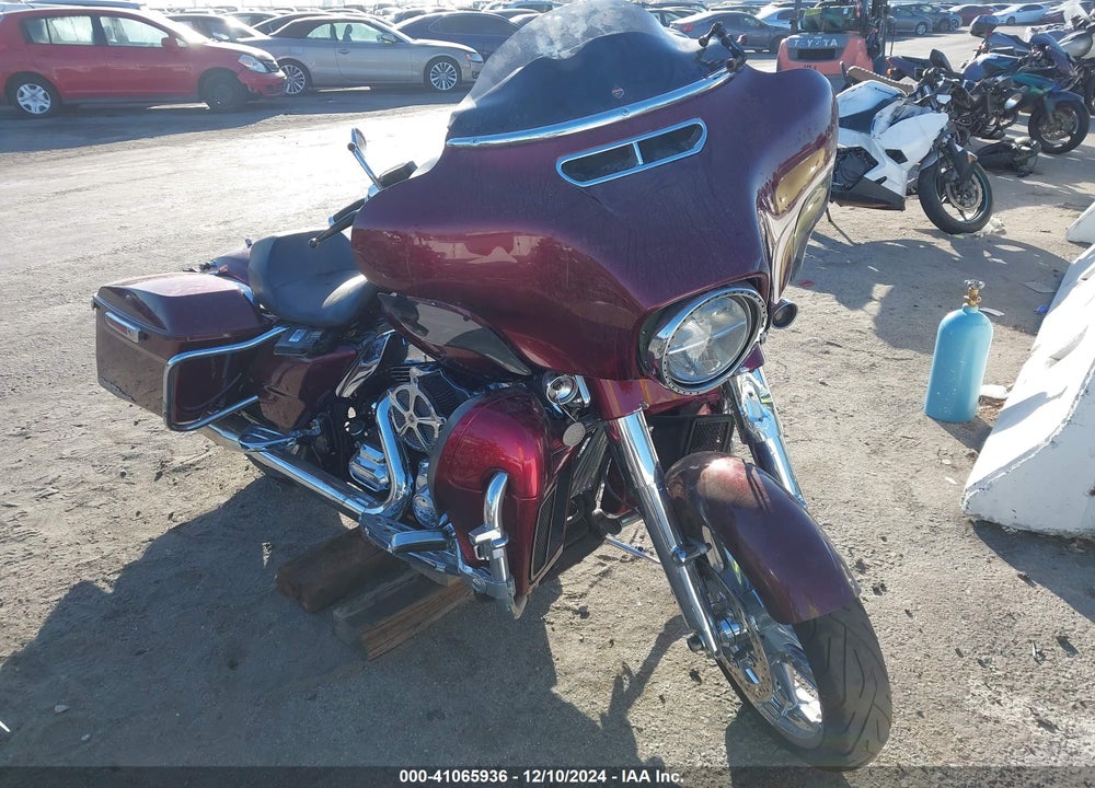 2014 HARLEY-DAVIDSON FLHXS STREET GLIDE SPECIAL VIN: 1HD1KRM34EB652816