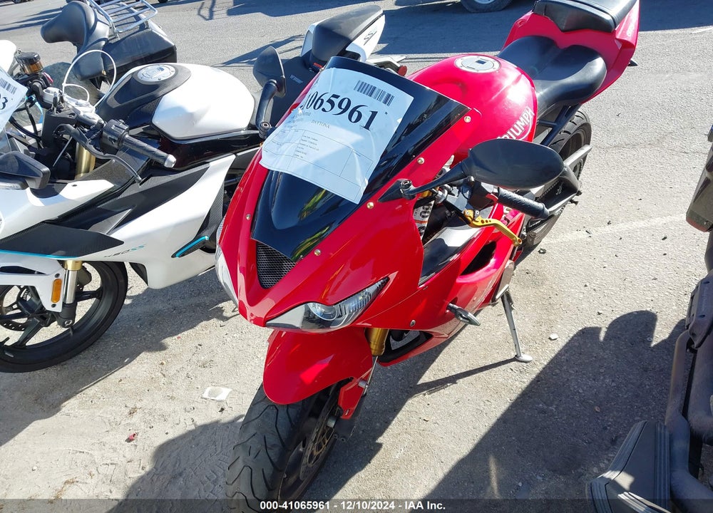 2006 TRIUMPH MOTORCYCLE DAYTONA 675 VIN: SMTD00NS36J260361