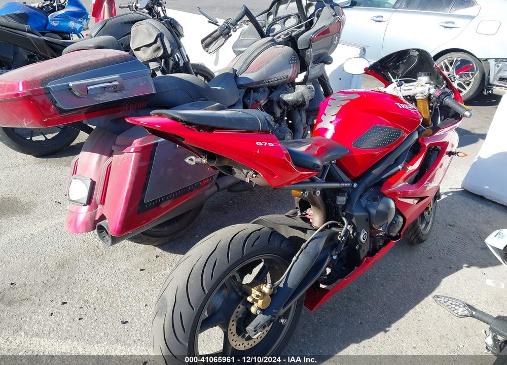 2006 TRIUMPH MOTORCYCLE DAYTONA 675 VIN: SMTD00NS36J260361