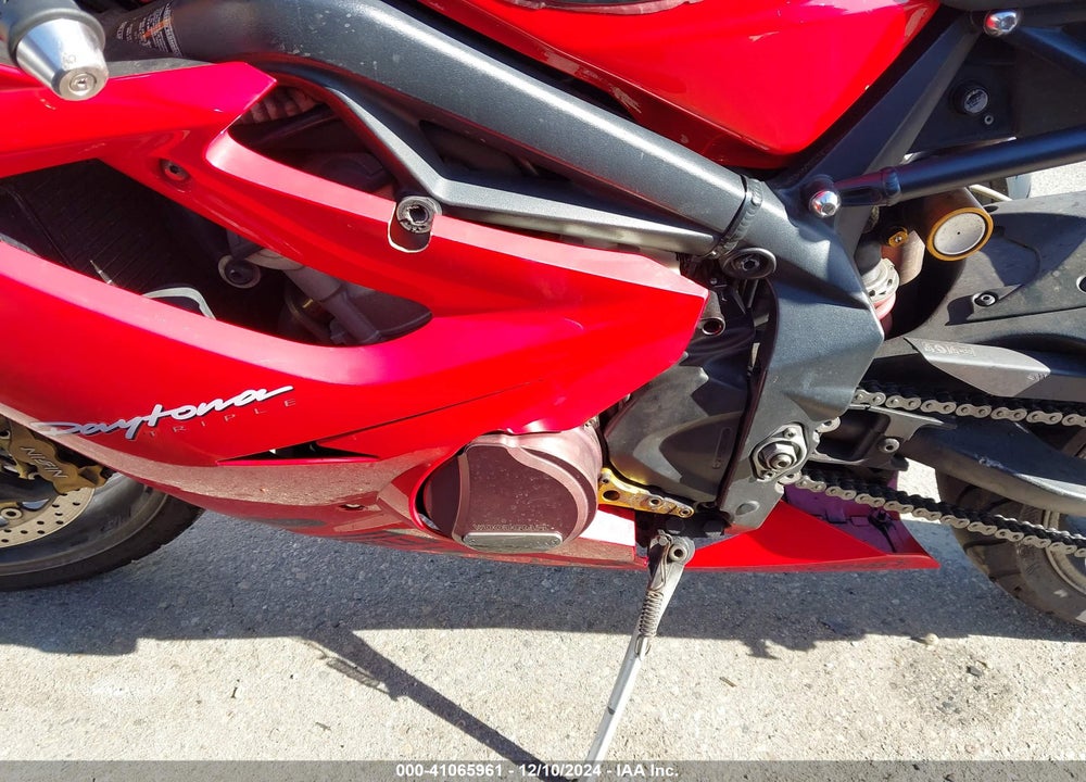 2006 TRIUMPH MOTORCYCLE DAYTONA 675 VIN: SMTD00NS36J260361