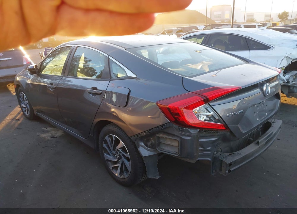 2016 HONDA CIVIC EX VIN: 2HGFC2F73GH576657