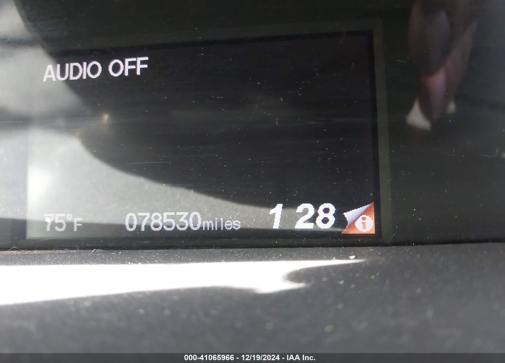 2014 HONDA CIVIC EX-L VIN: 19XFB2F90EE200090