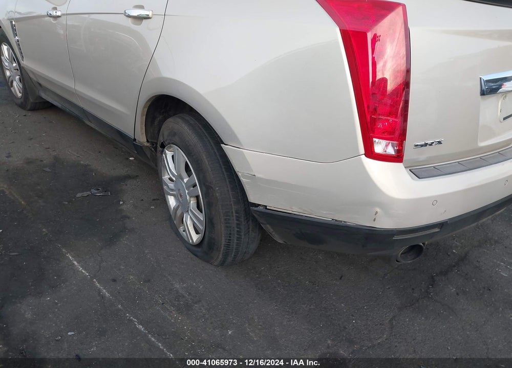 2011 CADILLAC SRX LUXURY COLLECTION VIN: 3GYFNAEY0BS553219