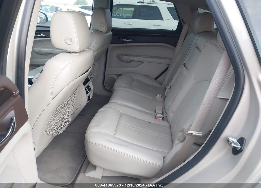 2011 CADILLAC SRX LUXURY COLLECTION VIN: 3GYFNAEY0BS553219
