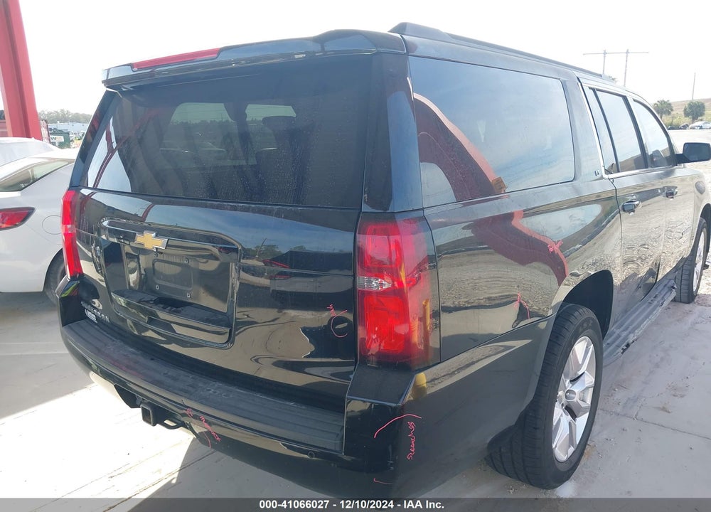 2015 CHEVROLET SUBURBAN 1500 LT VIN: 1GNSKJKC2FR558072