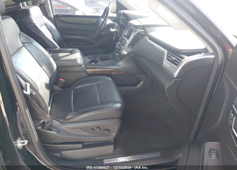 2015 CHEVROLET SUBURBAN 1500 LT VIN: 1GNSKJKC2FR558072