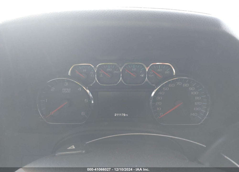 2015 CHEVROLET SUBURBAN 1500 LT VIN: 1GNSKJKC2FR558072