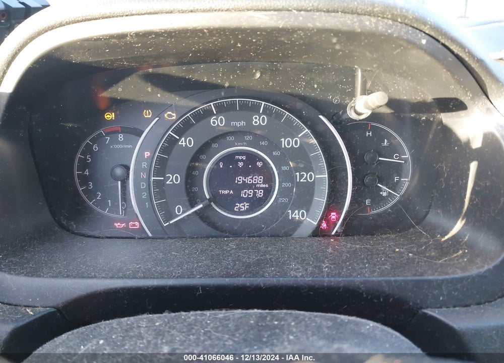 2014 HONDA CR-V LX VIN: 2HKRM4H35EH600878