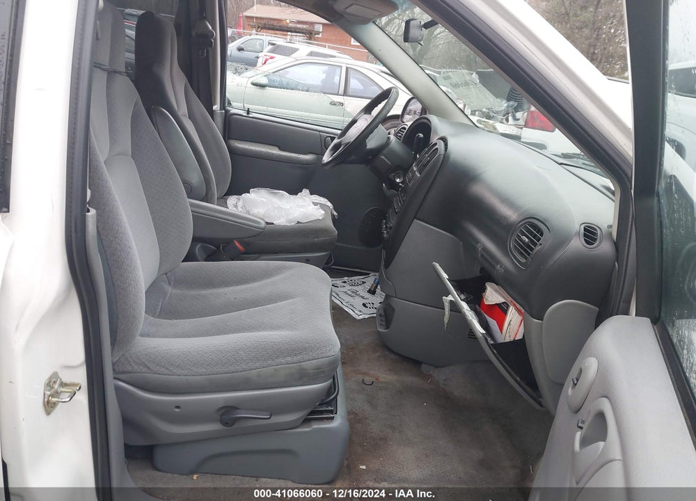 2005 DODGE CARAVAN SE VIN: 1D4GP25R55B329062