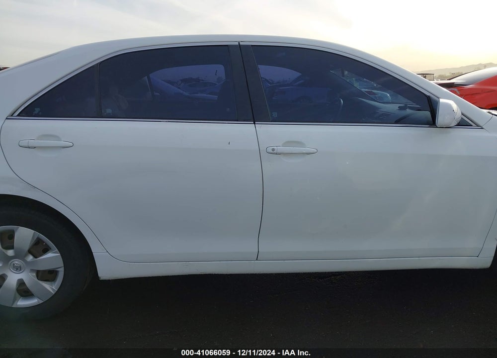 2008 TOYOTA CAMRY VIN: 4T4BE46KX8R011829