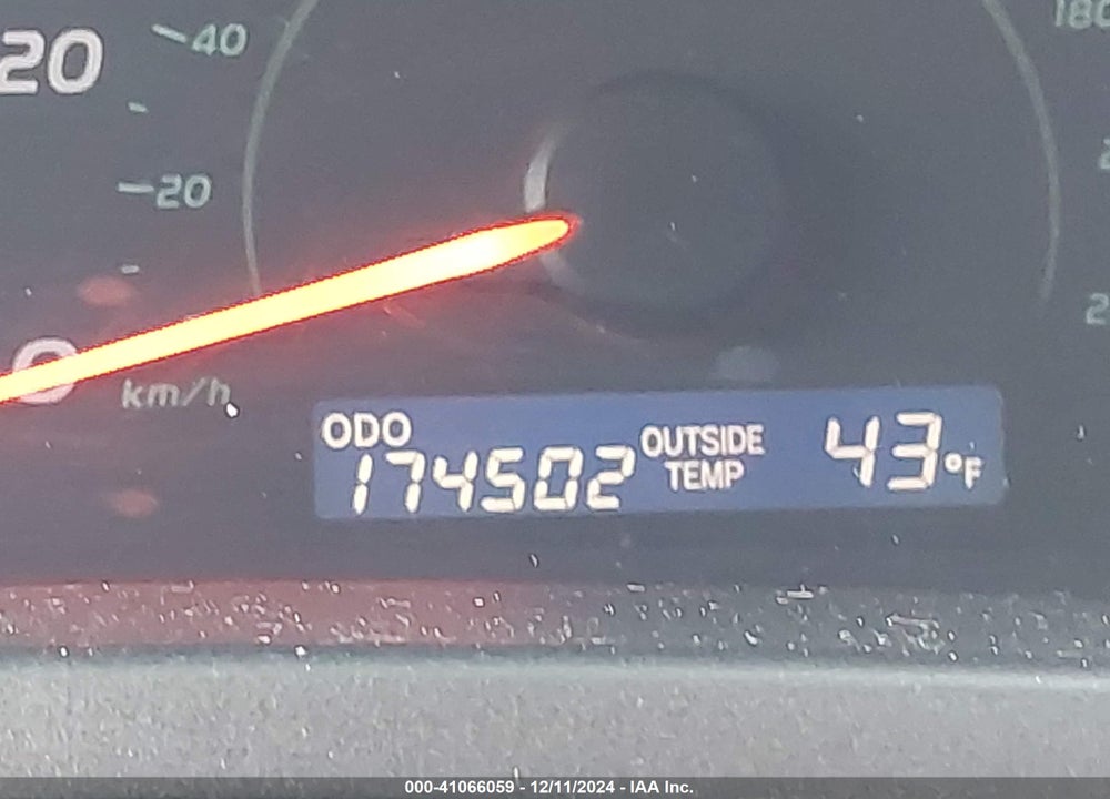 2008 TOYOTA CAMRY VIN: 4T4BE46KX8R011829