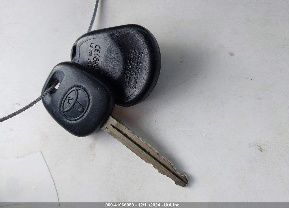 2008 TOYOTA CAMRY VIN: 4T4BE46KX8R011829