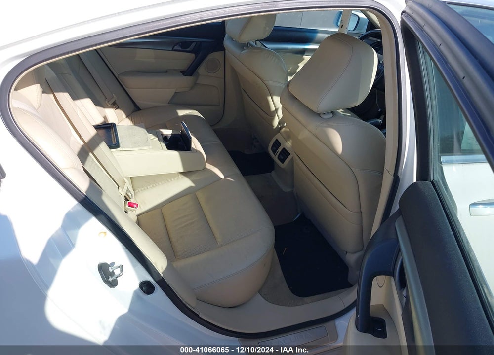 2010 ACURA TL 3.5 VIN: 19UUA8F53AA017694