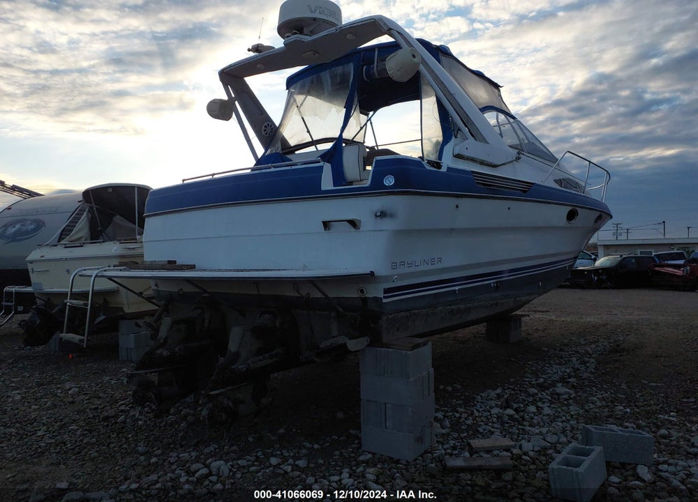 1988 BAYLINER OTHER VIN: BLBB40EBB888
