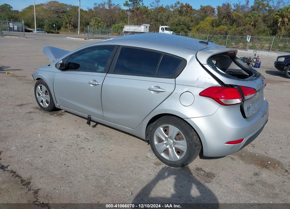 2016 KIA FORTE LX VIN: KNAFK5A89G5575780
