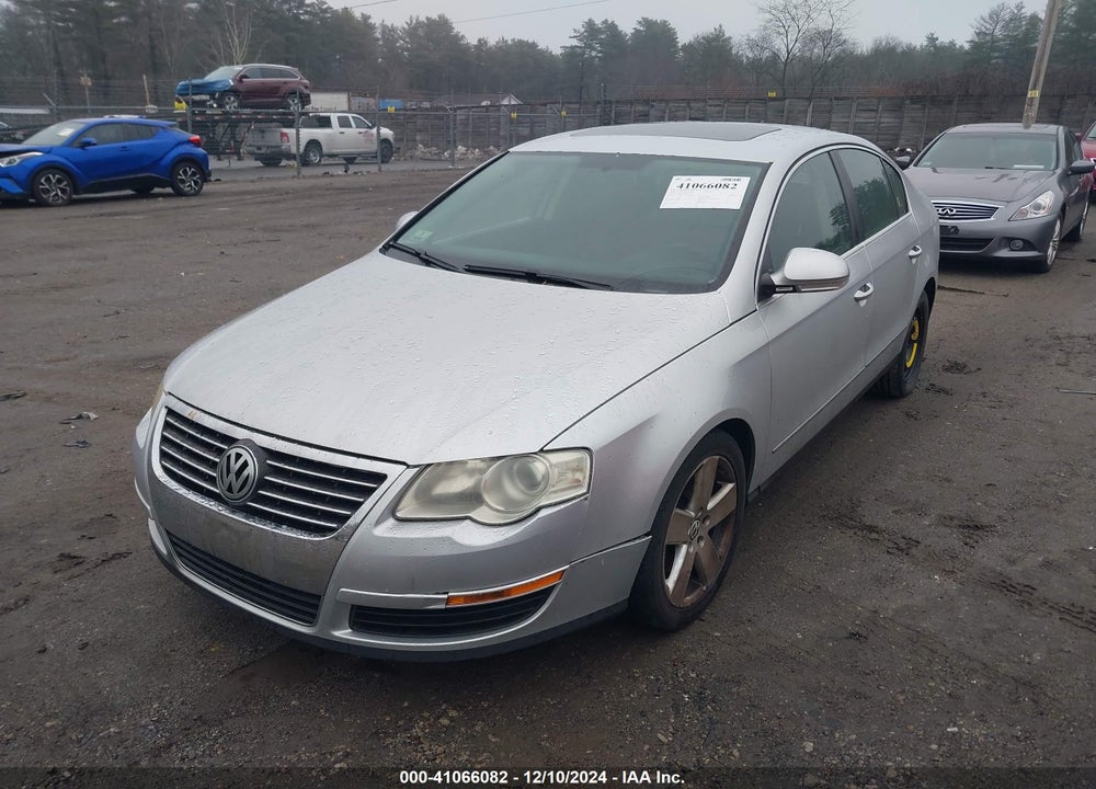 2008 VOLKSWAGEN PASSAT KOMFORT VIN: WVWAK73C68P075334