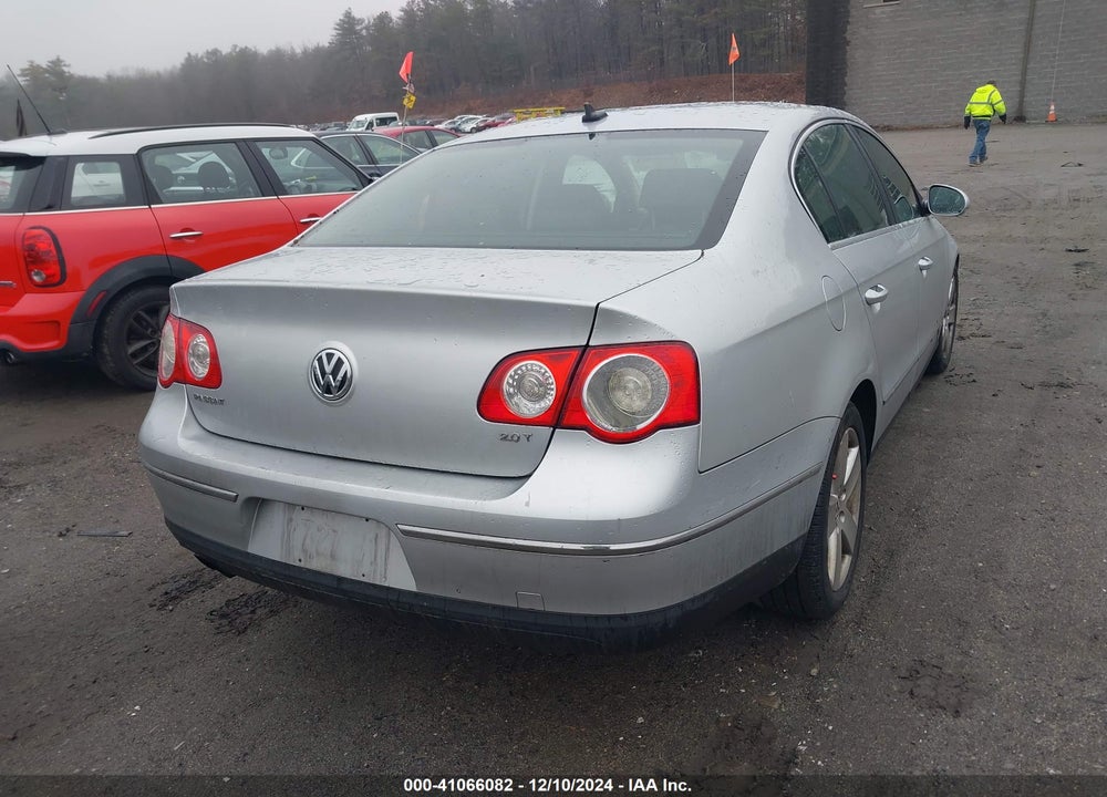 2008 VOLKSWAGEN PASSAT KOMFORT VIN: WVWAK73C68P075334