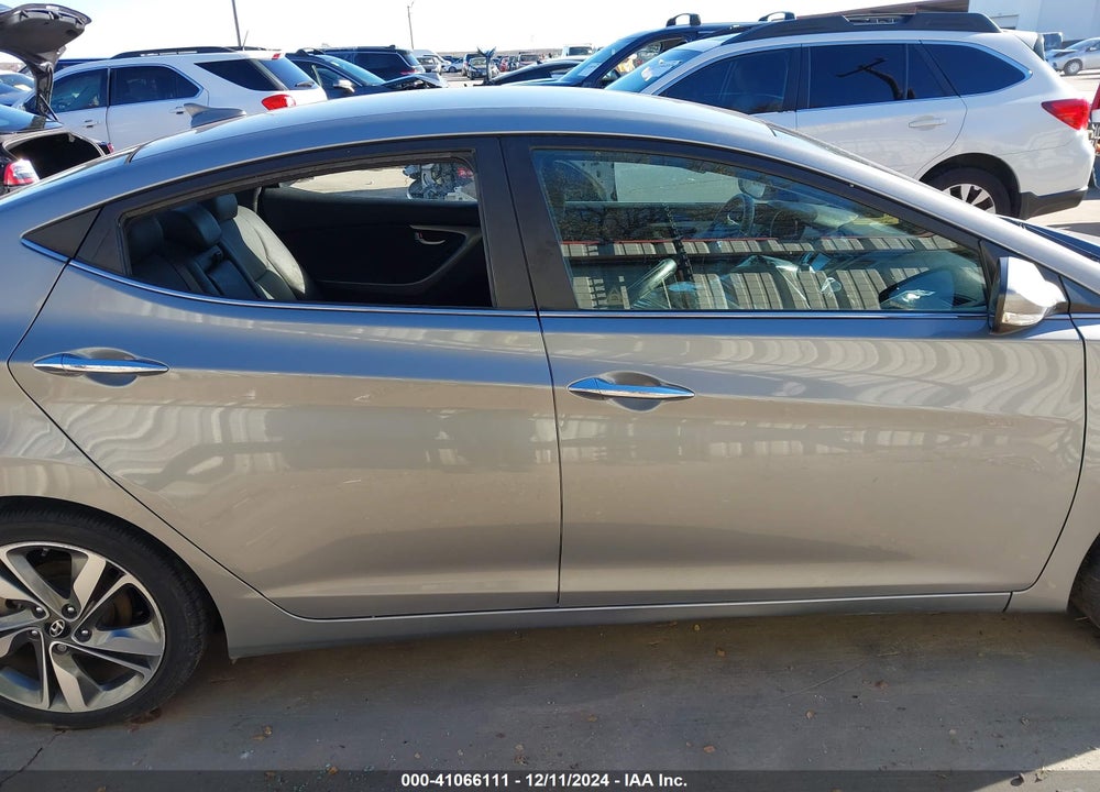 2015 HYUNDAI ELANTRA VIN: KMHDH4AE2FU328044