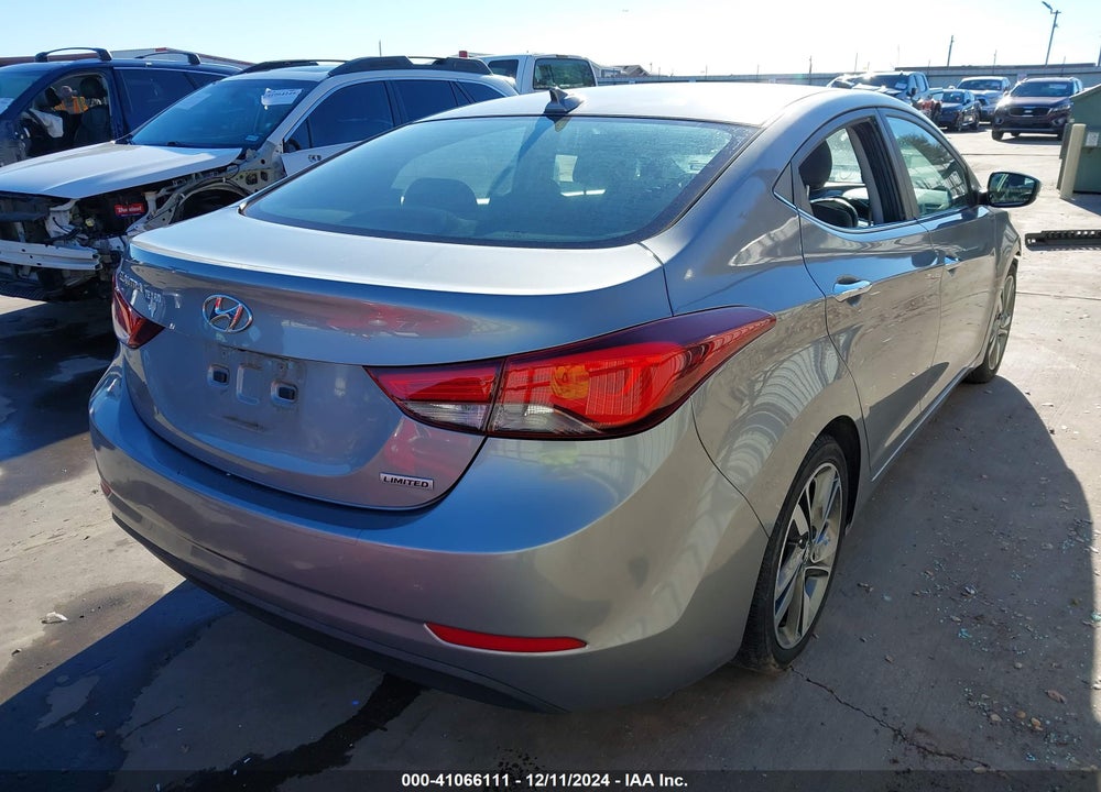 2015 HYUNDAI ELANTRA VIN: KMHDH4AE2FU328044