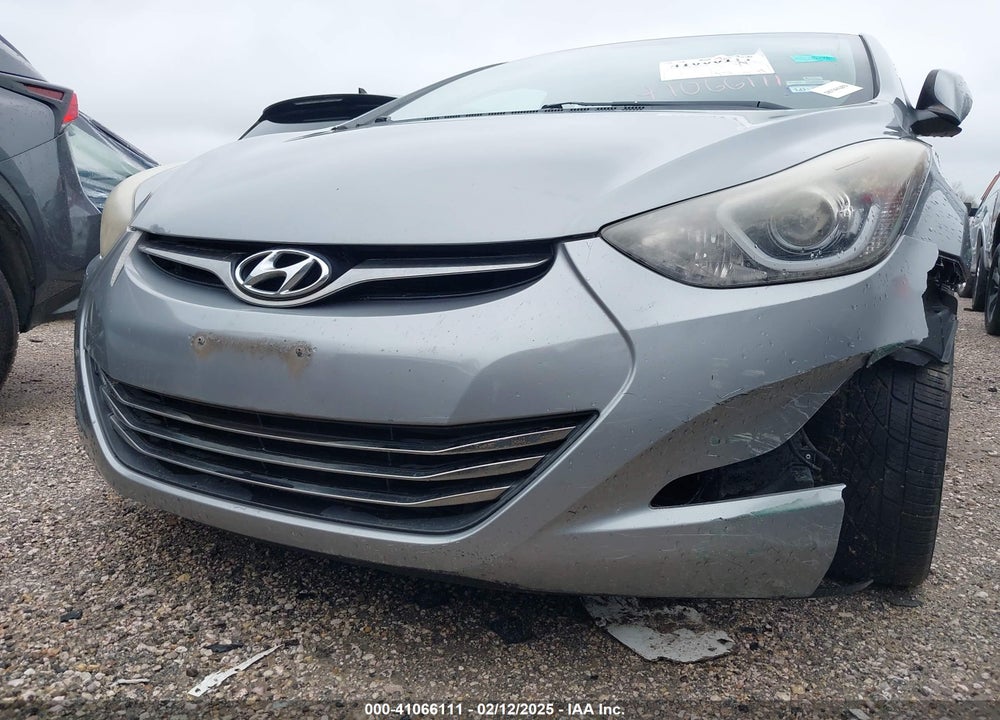 2015 HYUNDAI ELANTRA VIN: KMHDH4AE2FU328044