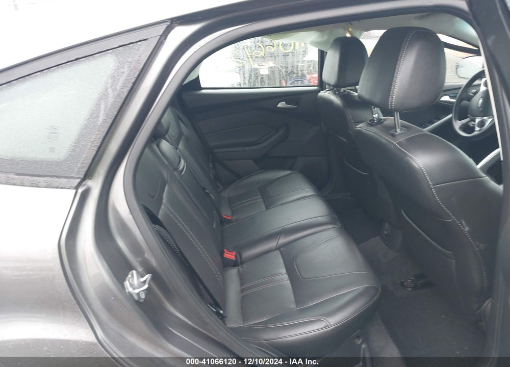 2013 FORD FOCUS SE VIN: 1FADP3K29DL105725