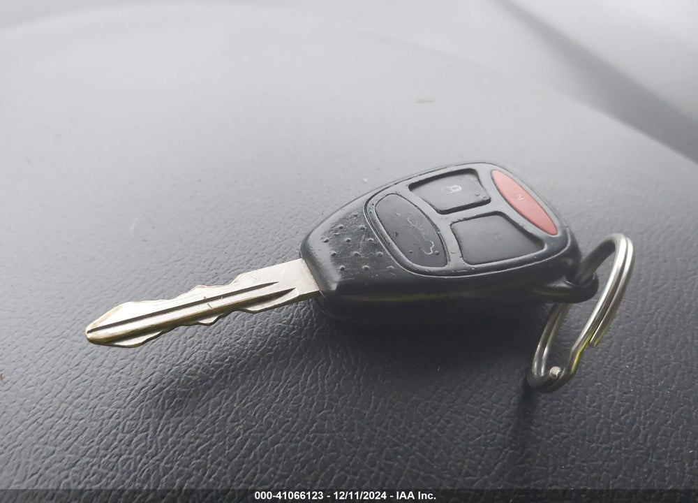 2006 CHRYSLER 300 TOURING VIN: 2C3KA53G86H497173