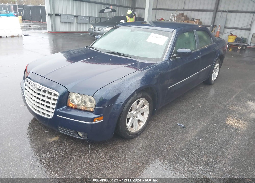 2006 CHRYSLER 300 TOURING VIN: 2C3KA53G86H497173