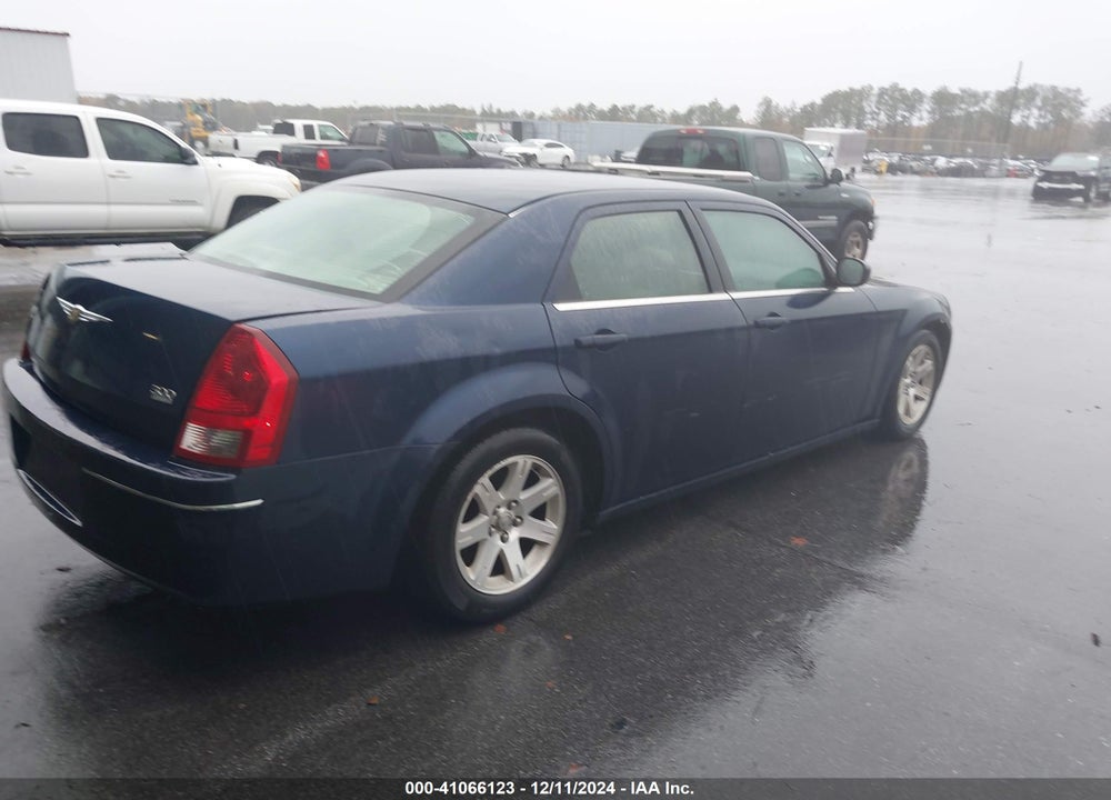 2006 CHRYSLER 300 TOURING VIN: 2C3KA53G86H497173