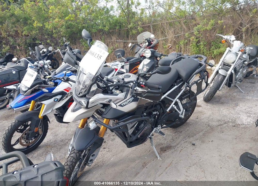 2023 TRIUMPH MOTORCYCLE TIGER 900 RALLY PRO/900 BOND EDITION VIN: SMTE67DF5PTBH5025