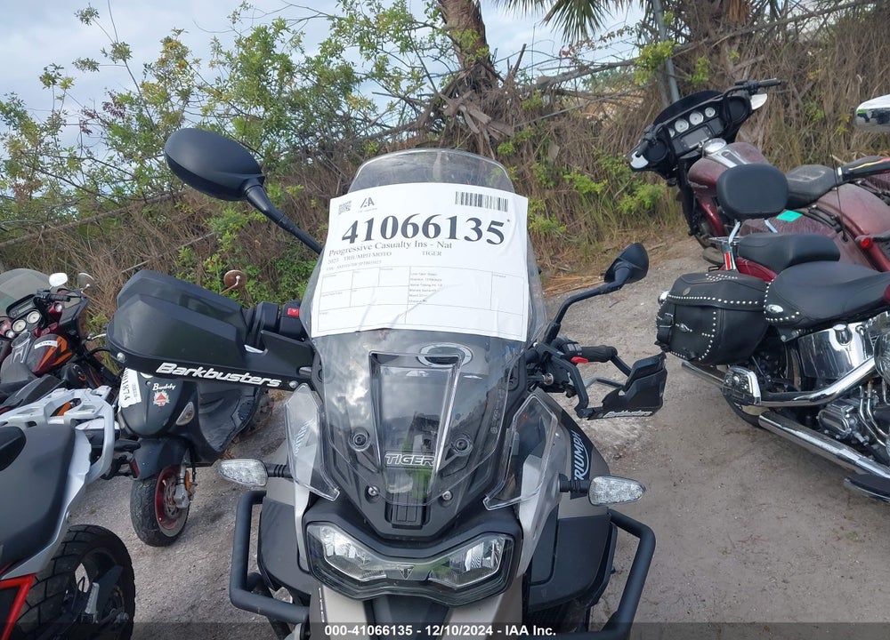 2023 TRIUMPH MOTORCYCLE TIGER 900 RALLY PRO/900 BOND EDITION VIN: SMTE67DF5PTBH5025