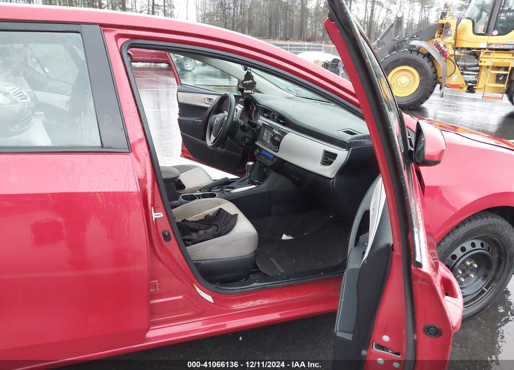 2015 TOYOTA COROLLA LE VIN: 2T1BURHE5FC321743