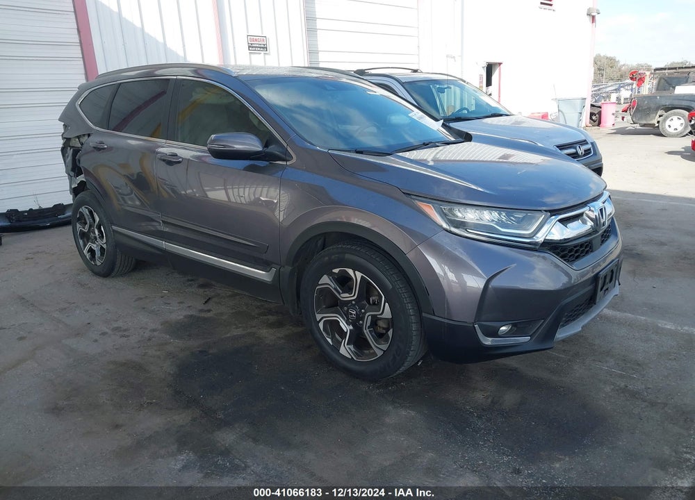 2017 HONDA CR-V TOURING VIN: 7FARW1H94HE030070