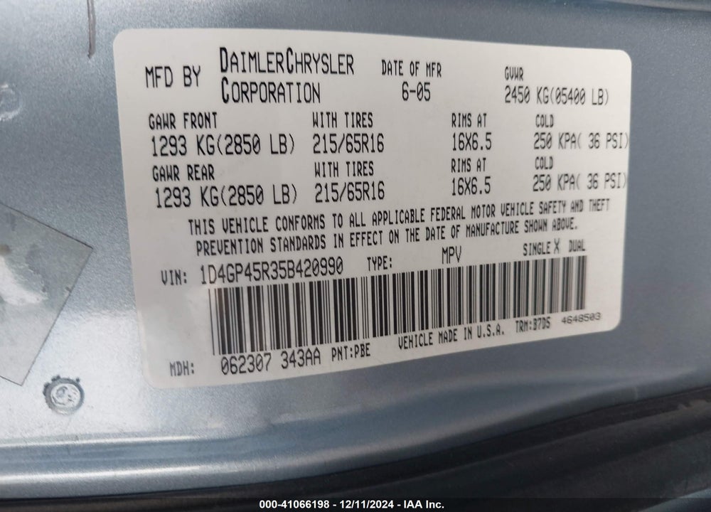 2005 DODGE CARAVAN SXT VIN: 1D4GP45R35B420990