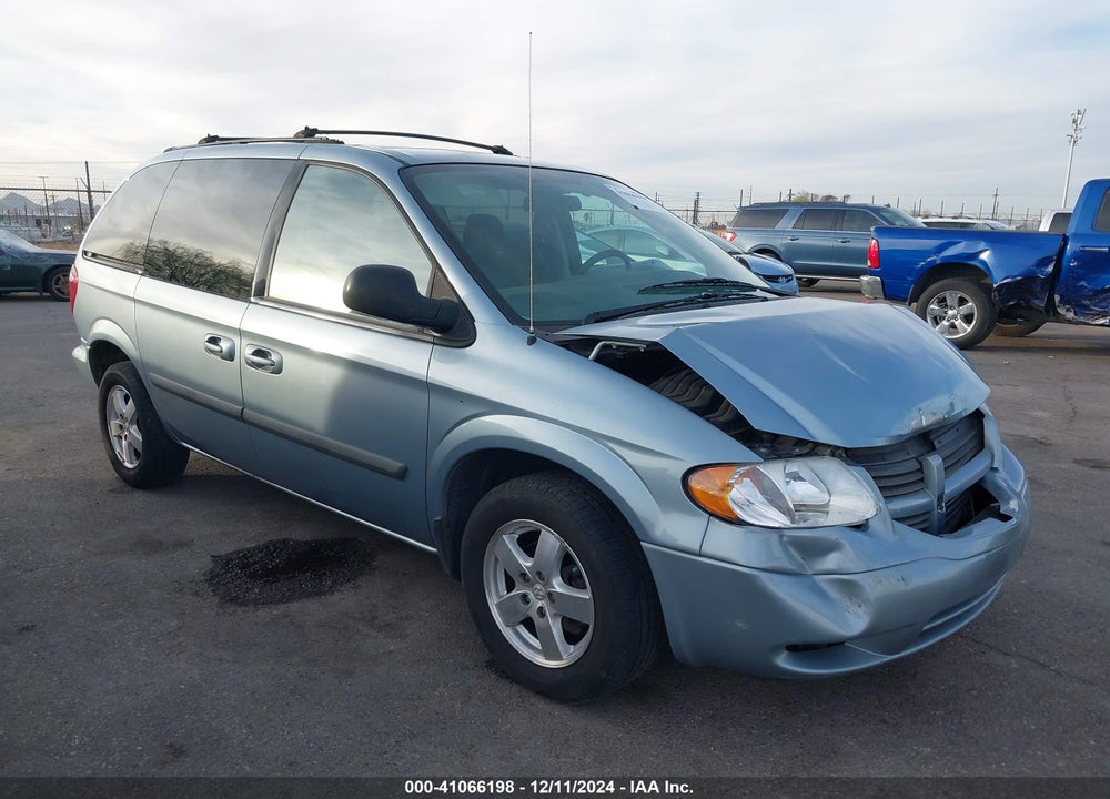 2005 DODGE CARAVAN SXT VIN: 1D4GP45R35B420990