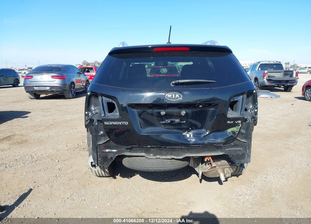 2012 KIA SORENTO EX V6 VIN: 5XYKU4A29CG245317